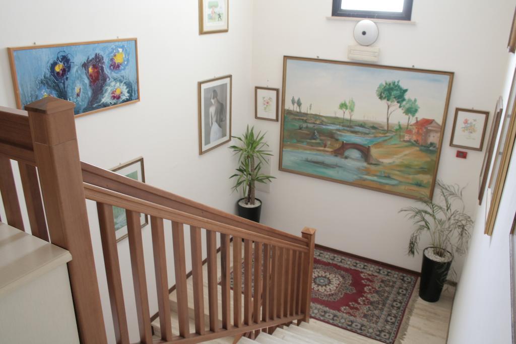 Hotel Byron ميلانو ماريتيما المظهر الخارجي الصورة